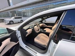 NIO ET5 75kWh - фото 11
