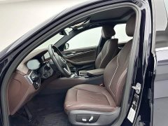 BMW 5 Series facelift 525Li M Sports Package - фото 17