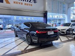 BMW 7 Series 2021 730Li M Sports Package - фото 15