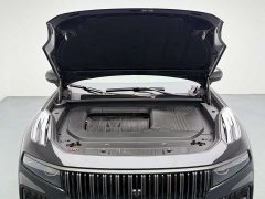 Lynk & Co 09 EM-P 2021 2.0T PHEV Ultra six-seater - фото 9