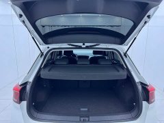 Lynk & Co T-ROC 280TSI DSG two-wheel drive elite PLUS - фото 16