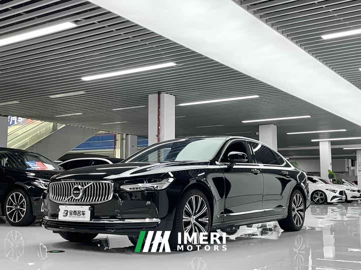 Volvo S90 B5 Zhiyuan Luxury Edition