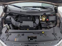 Buick GL8 Land Business Class 652T Luxury - фото 6