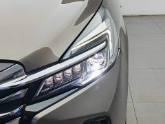 Buick GL8 facelift land business class luxury - фото 7