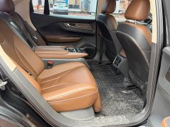 Hongqi E-QM5 Charging Qixiang Edition - фото 5