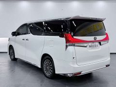 Lexus LM 2020 300h four-seat Royal Edition - фото 5