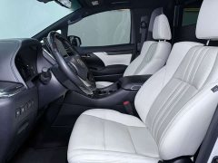 Lexus LM 2020 300h four-seat Royal Edition - фото 8