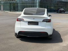 Tesla Model Y long-range all-wheel drive version - фото 6