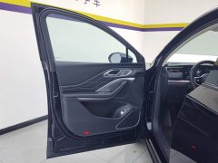 Hongqi HS7 PHEV 2.0T PHEV four-wheel drive Qichang version 6 seats - фото 7