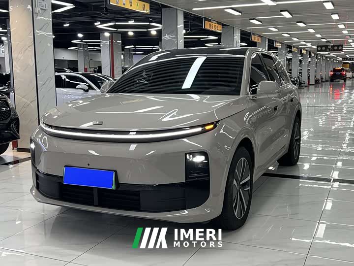 Li Auto Ideal L6 Pro - автомобиль из Китая