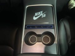Tesla Model Y rear-wheel drive version - фото 9