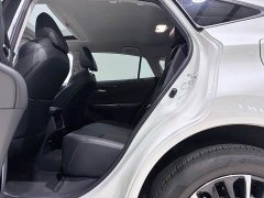 Toyota Venza 2.0L CVT FWD Premium Edition - фото 9