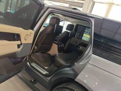 Land Rover Range Rover 3.0 L6 Legend Extended Classic Edition - фото 4