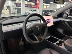Tesla Model Y rear-wheel drive version - фото 4