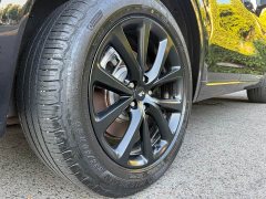 Li Auto ONE Extended-Range 6-Seater - фото 11