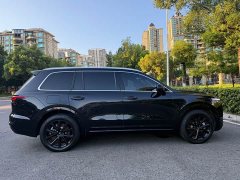 Li Auto ONE Extended-Range 6-Seater - фото 4