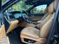 Li Auto ONE Extended-Range 6-Seater - фото 9