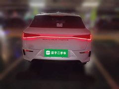 BYD e2 luxury - фото 3