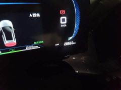 BYD e2 luxury - фото 8
