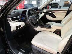 Toyota Highlander 380T AWD Premium Edition 7-Seater - фото 14