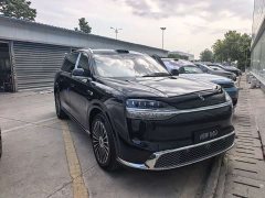 AITO M9 EREV Max 6-Seater - фото 1