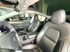 Tesla Model Y rear-wheel drive version - фото 7