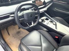 Changan UNI-V 1.5T premium - фото 3