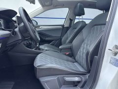 Volkswagen Sagitar 280TSI DSG surpasses Lite version - фото 7