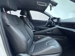Lexus Elantra 2022 240TGDi DCT LUX Premium Edition - фото 8