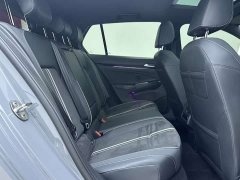 Volkswagen Golf 2023 facelift 280TSI DSG R-Line Lite - фото 10