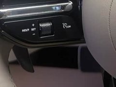 Aston Martin DBX 4.0T V8 707 - фото 18