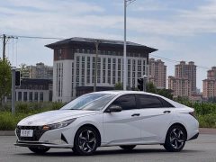 Lexus Elantra 2022 240TGDi DCT LUX Premium Edition - фото 1