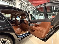 BMW 7 Series 2021 740Li xDrive Executive Luxury Line - фото 16