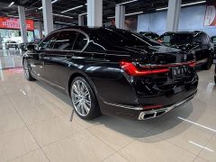 BMW 7 Series 2021 740Li xDrive Executive Luxury Line - фото 6