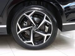 Volkswagen Magotan 2 Million Edition 330TSI DSG Leading - фото 20
