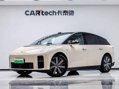 Li Auto Ideal i6 four-wheel drive standard version - фото 1