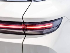Li Auto Ideal i6 four-wheel drive standard version - фото 11