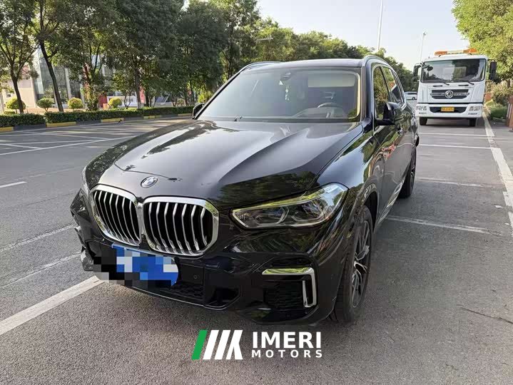 BMW X5 xDrive 30Li Exclusive M Sports Package - автомобиль из Китая