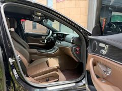 Mercedes-Benz E-Class PHEV 2022 E 350 e L Plug-in Hybrid Sport Sedan - фото 18