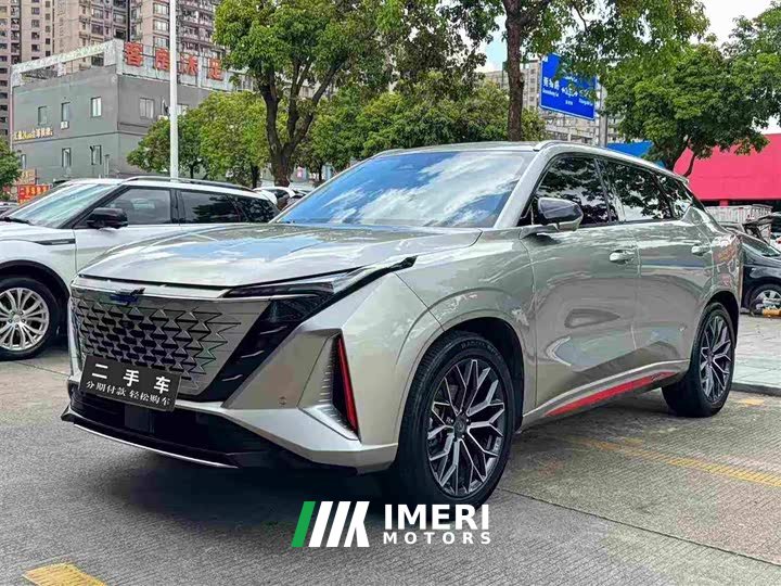 Changan Auchan Z6 Blue Whale 1.5T DCT smart collar - автомобиль из Китая