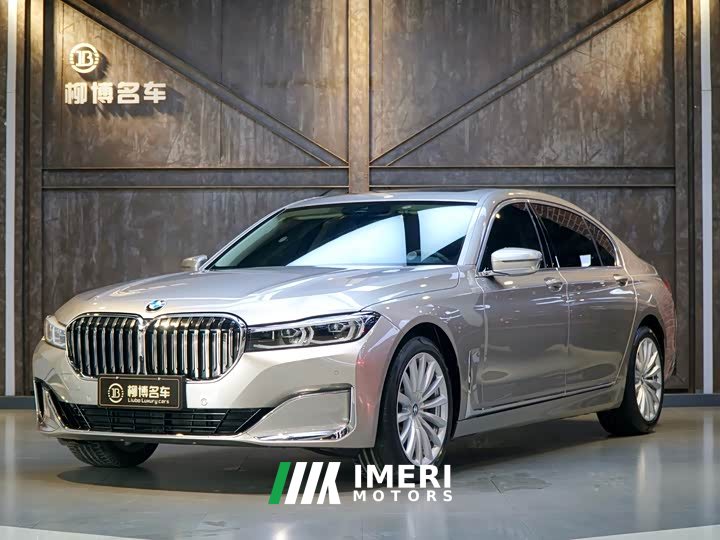 BMW 7 Series 2021 730Li Luxury Package - автомобиль из Китая