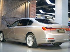 BMW 7 Series 2021 730Li Luxury Package - фото 4