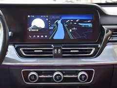 Hongqi HS5 2.0T four-wheel drive Qixiang Pro version - фото 12
