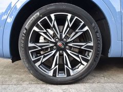 Hongqi HS5 2.0T four-wheel drive Qixiang Pro version - фото 9