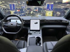 NIO ES8 2020 580KM six-seater version - фото 15