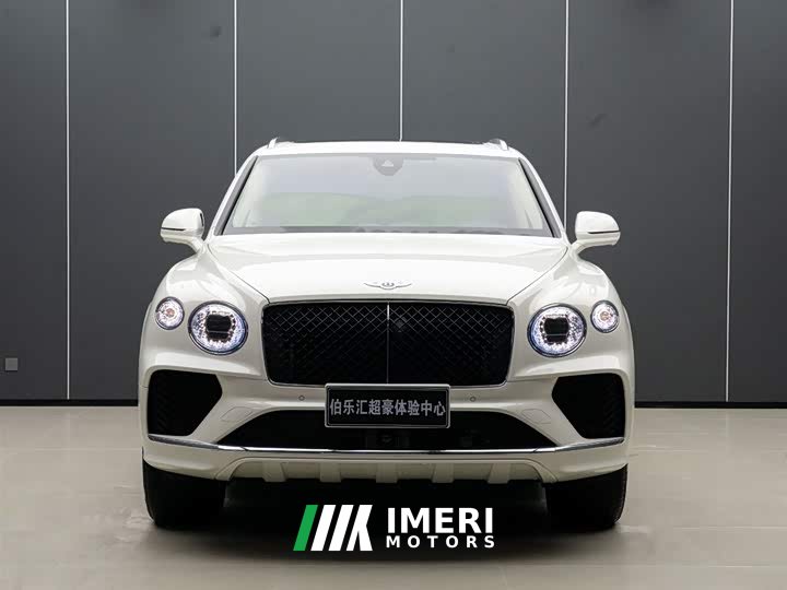 Bentley Bentayga 2024 4.0T V8 - автомобиль из Китая