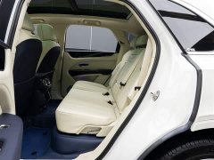 Bentley Bentayga 2024 4.0T V8 - фото 12