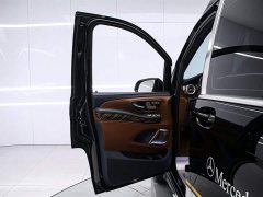 Mercedes-Benz V-Class (Imported) V 250 L - фото 11