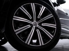 Volvo XC90 B5 Smart Deluxe Edition 5-seater - фото 16