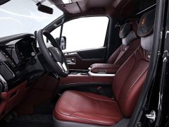 Toyota Hiace 3.5L Automatic - фото 12